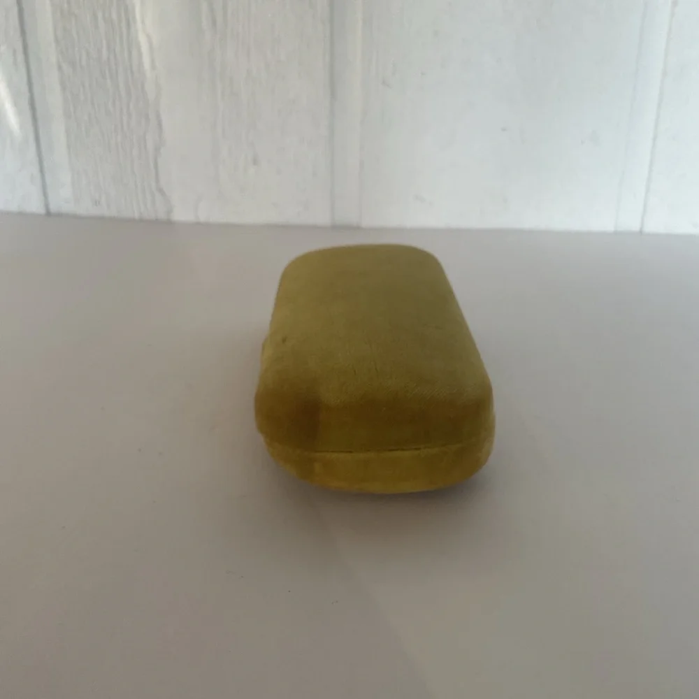 Gucci Velvet Sunglasses Case with cleaning cloth and satin pouch